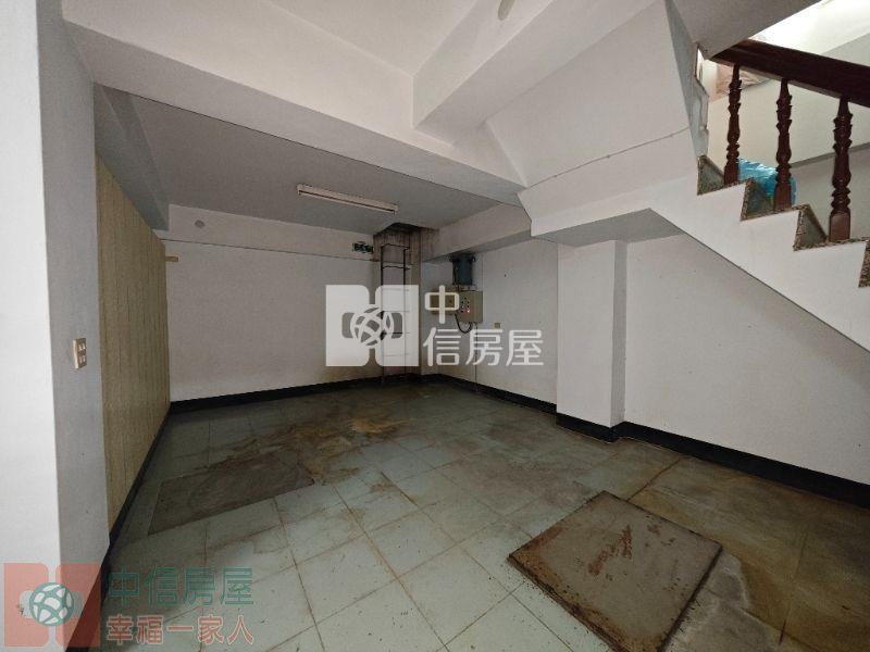 《專任獨家》員林市中心收益電梯透天店房屋室內格局與周邊環境