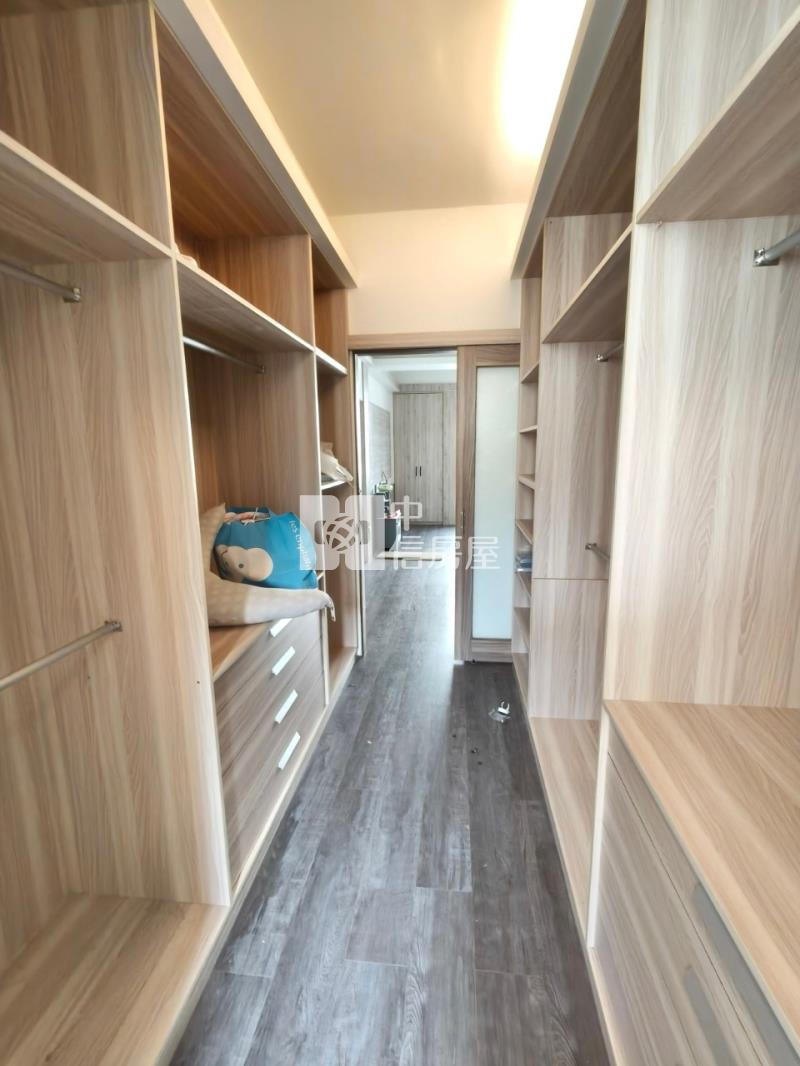 斗六榮譽路店住房屋室內格局與周邊環境