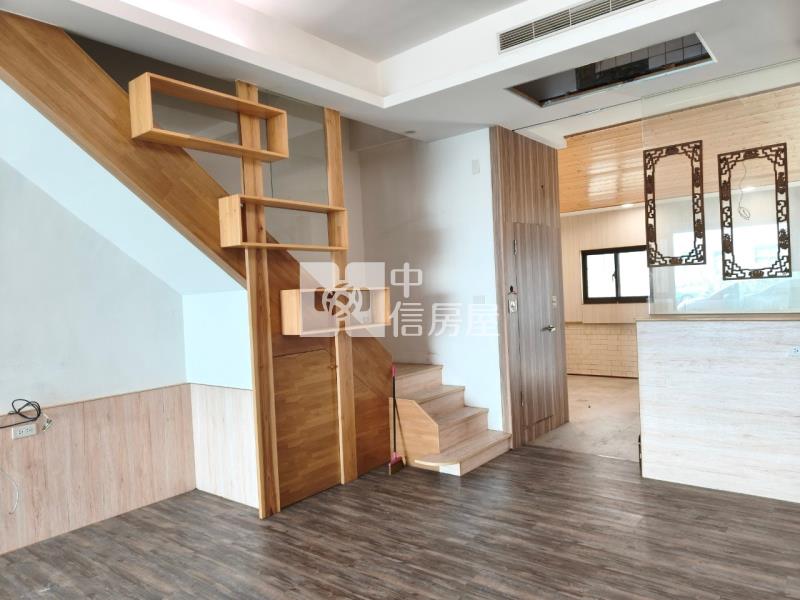 斗六榮譽路店住房屋室內格局與周邊環境