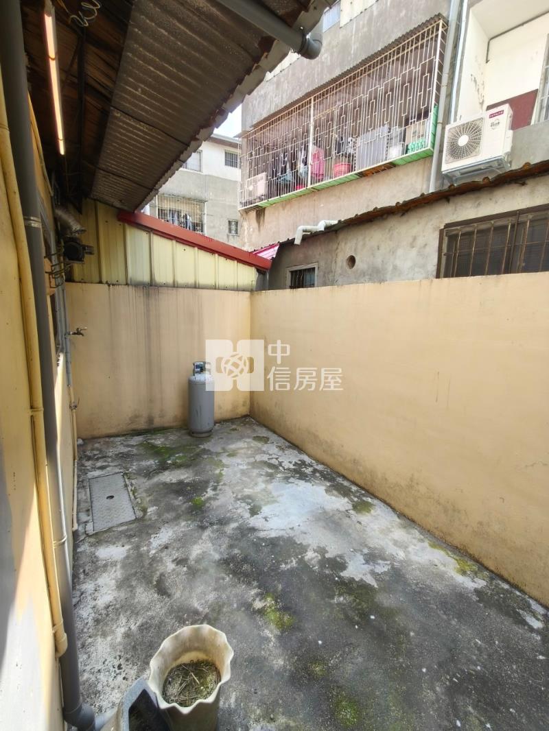 斗六榮譽路店住房屋室內格局與周邊環境