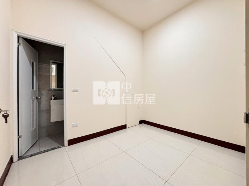 漢來*洲際*臨8米路美透天房屋室內格局與周邊環境