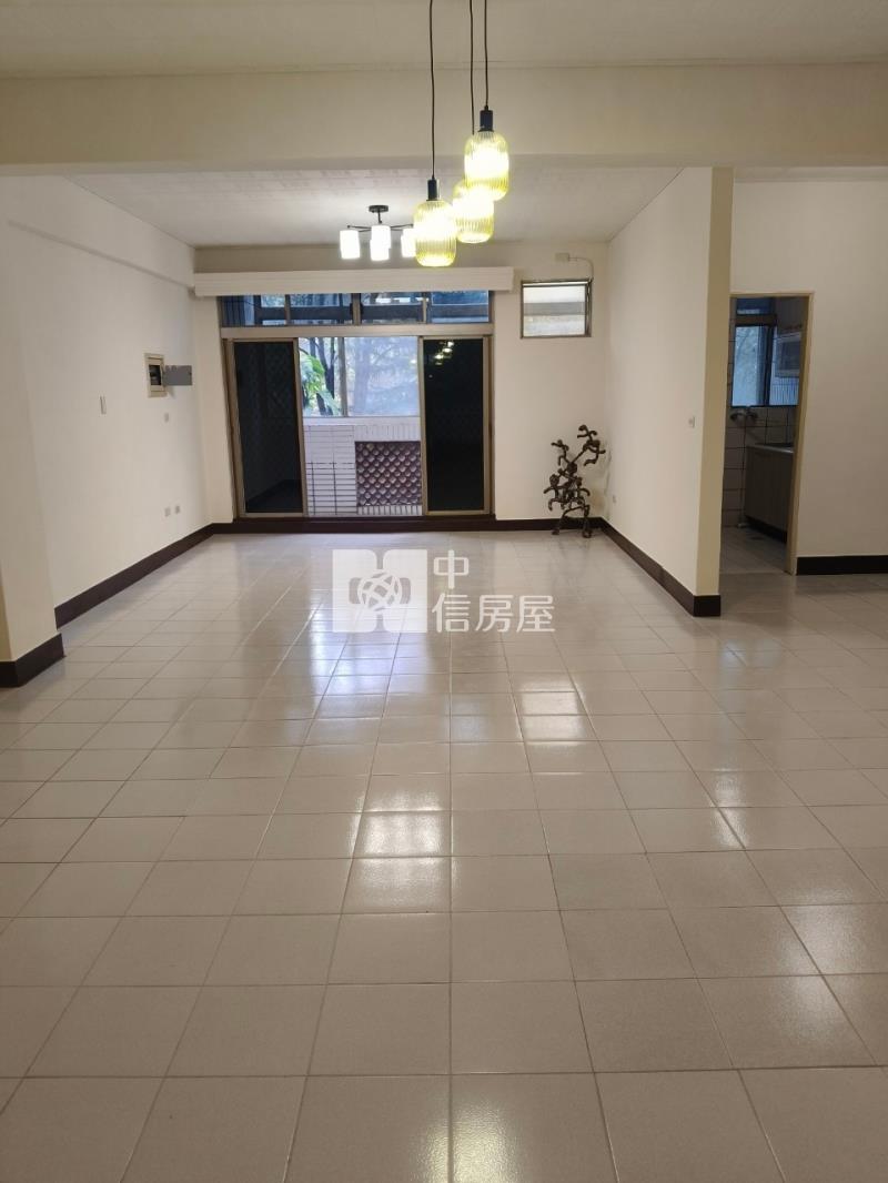 楊梅楊光中小學5房房屋室內格局與周邊環境