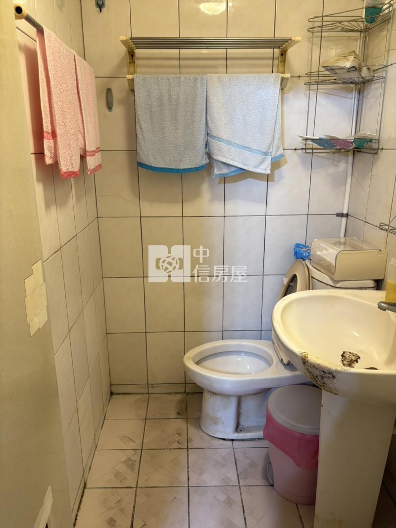 安平國中採光寬敞三房電寓房屋室內格局與周邊環境