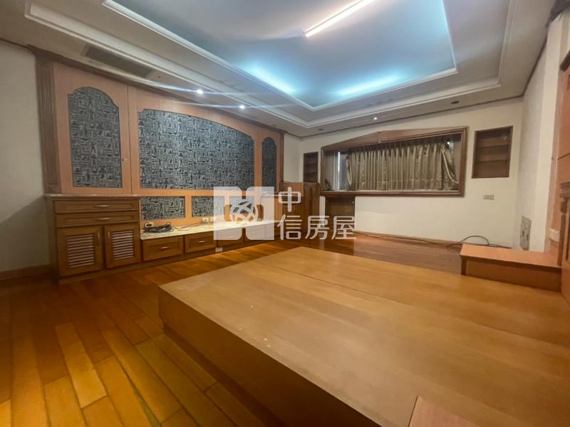 (專任) 平鎮延平路大地坪黃金透店房屋室內格局與周邊環境