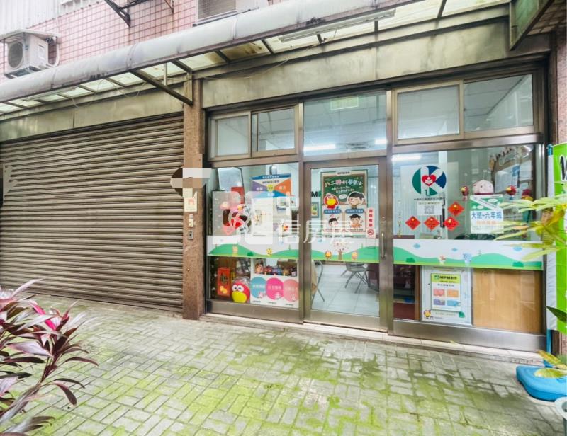 內壢環中商圈發財金店面房屋室內格局與周邊環境