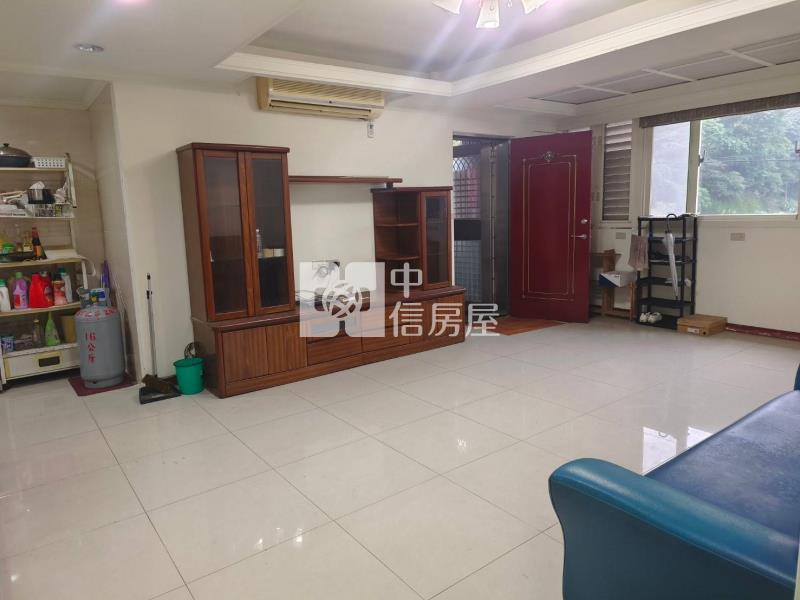 ▲文化路景觀收租三套房房屋室內格局與周邊環境