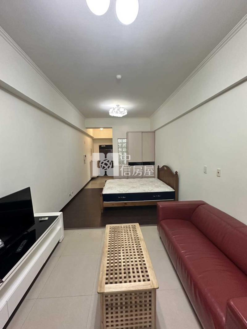 (獨賣)SOGO旁海華獨立大套房房屋室內格局與周邊環境