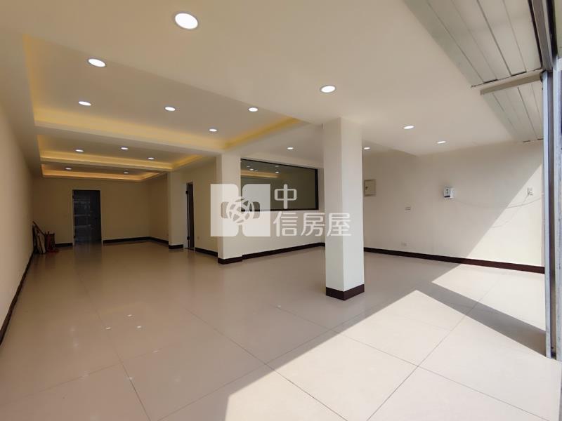 平鎮-霄裡大池落羽松林湖景翻新一樓店住房屋室內格局與周邊環境