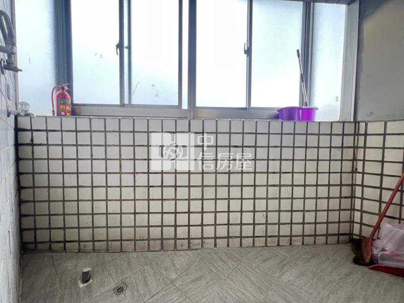 【神馬】華勛商圈旁小資宅房屋室內格局與周邊環境