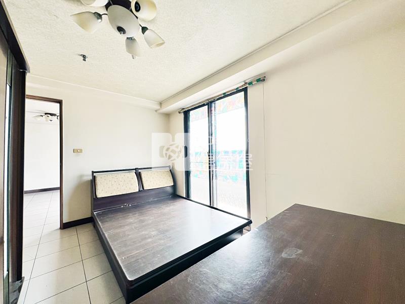 嶺東春揚大第採光四房房屋室內格局與周邊環境