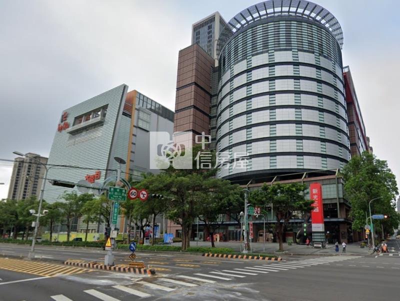 正青海路黃金收租樓店附車位房屋室內格局與周邊環境