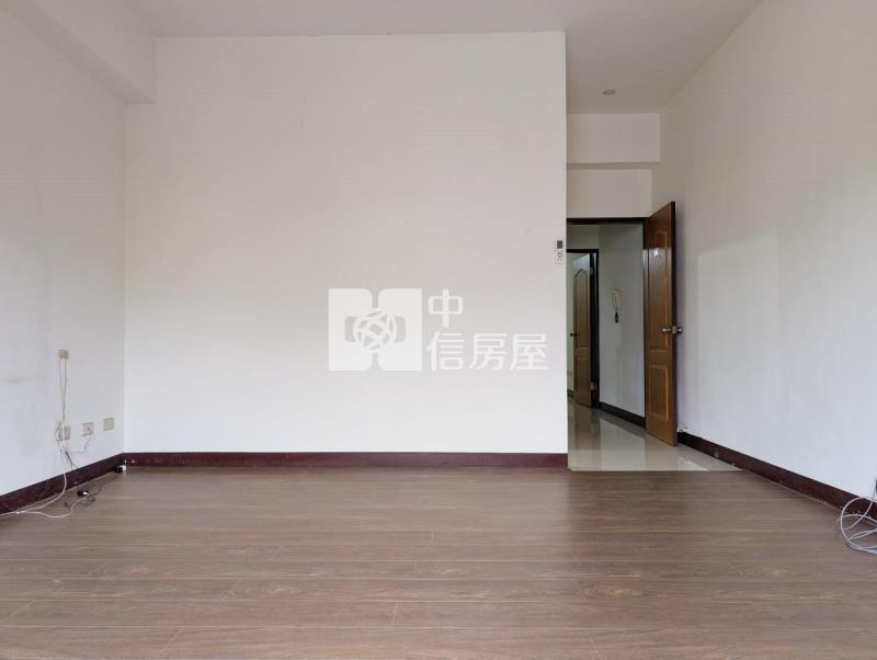 市區別墅房屋室內格局與周邊環境