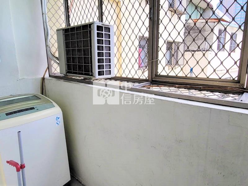 水湳市場捷運|雙層公寓|獨立出入|3面採光房屋室內格局與周邊環境
