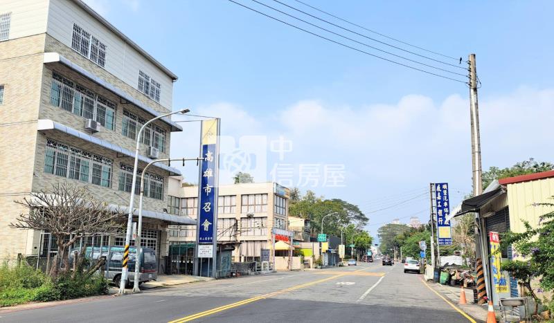 近旗山老街無尾巷需整修透天房屋室內格局與周邊環境