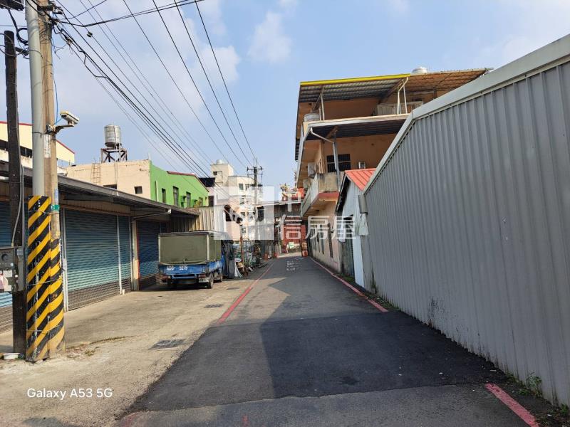 近旗山老街無尾巷需整修透天房屋室內格局與周邊環境