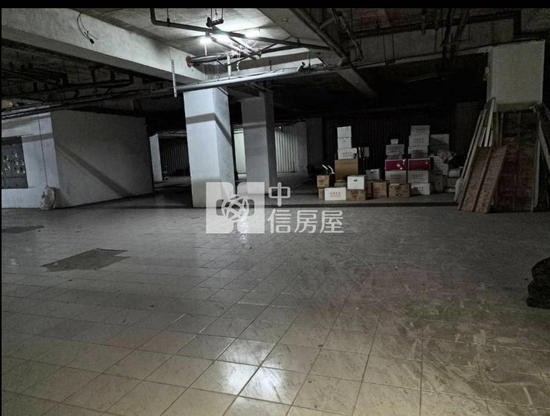 中華商圈840坪投資標的房屋室內格局與周邊環境