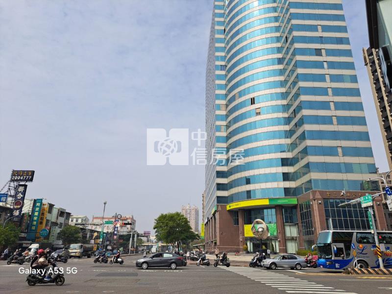 中華商圈840坪投資標的房屋室內格局與周邊環境