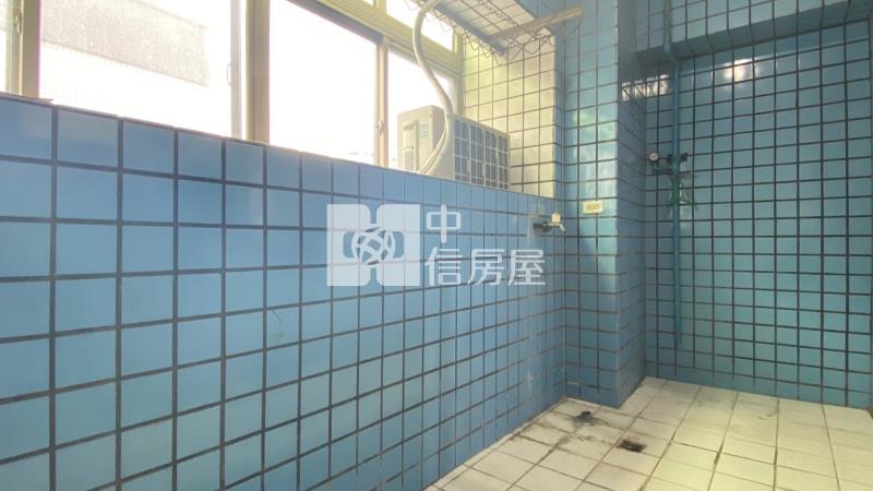 專任-丞虹丹青 大三房附車位 角間次頂樓房屋室內格局與周邊環境
