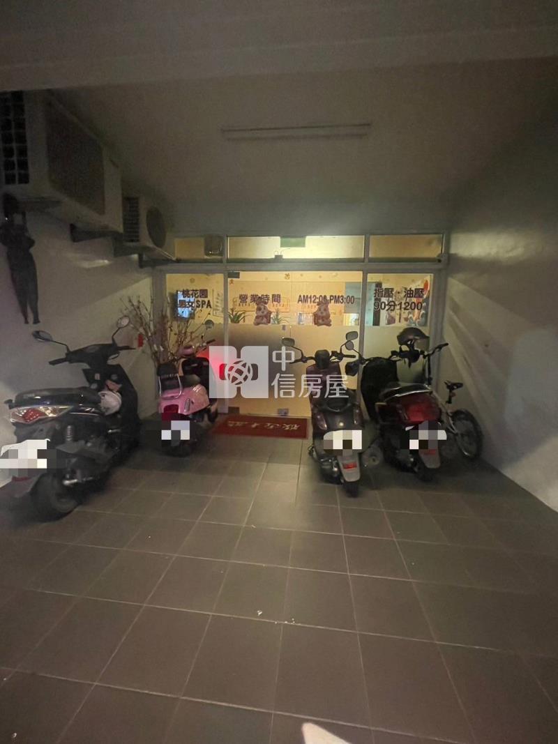 仁德中正路三段店面房屋室內格局與周邊環境
