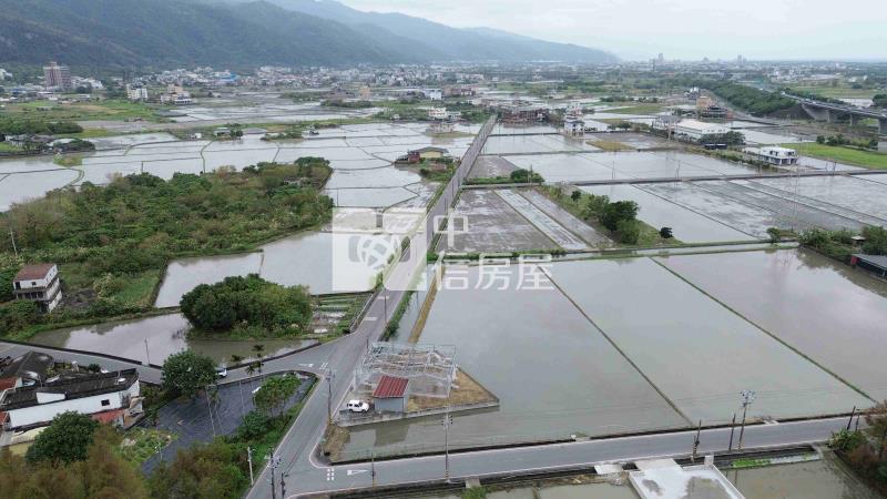 重劃區旁幸福小農莊房屋室內格局與周邊環境