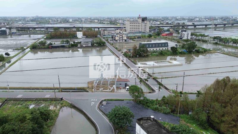 重劃區旁幸福小農莊房屋室內格局與周邊環境