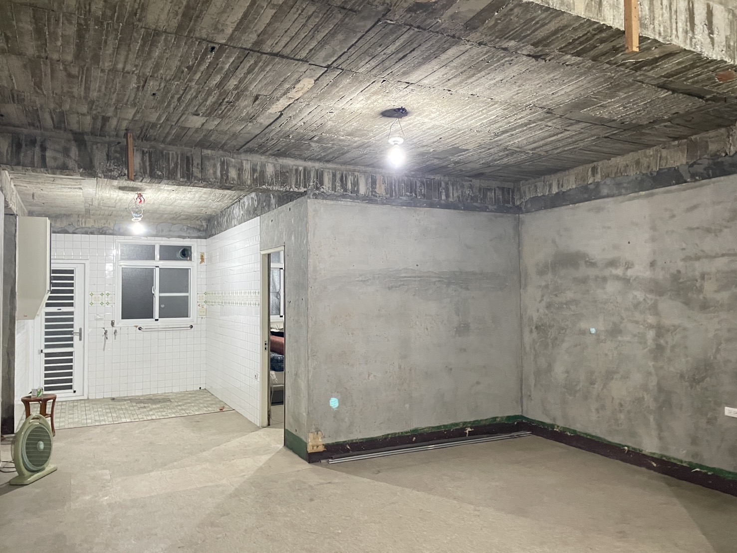 三多商圈超值4+1房房屋室內格局與周邊環境