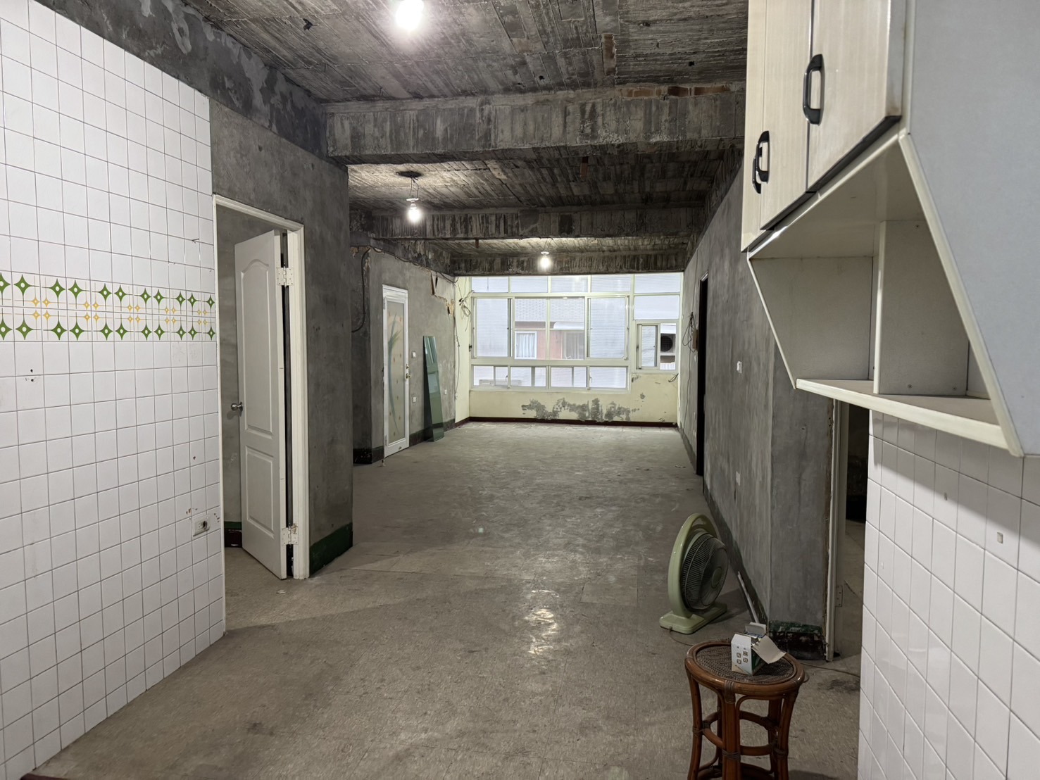 三多商圈超值4+1房房屋室內格局與周邊環境