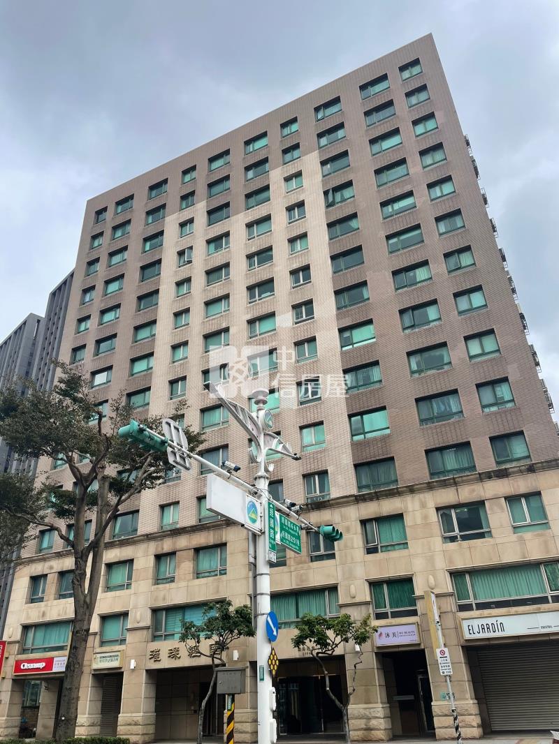 璀璨經國大空間採光一樓房屋室內格局與周邊環境