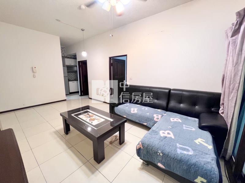 皇龍站前CASA兩房車位房屋室內格局與周邊環境
