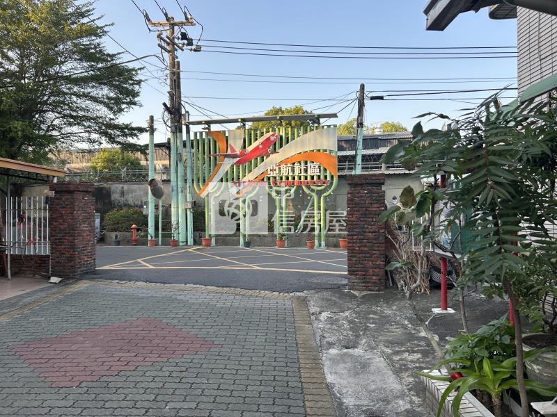 副都心庭院四房車墅房屋室內格局與周邊環境