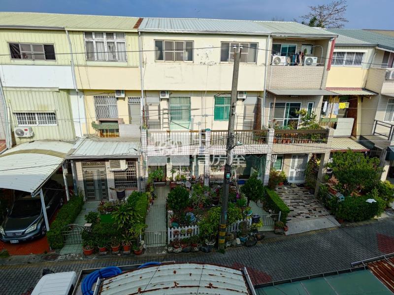 副都心庭院四房車墅房屋室內格局與周邊環境