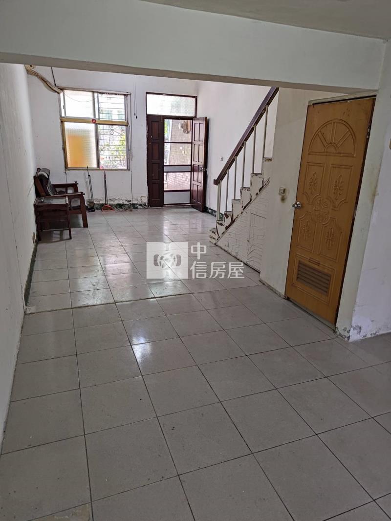 副都心庭院四房車墅房屋室內格局與周邊環境