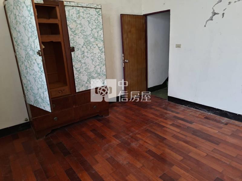 副都心庭院四房車墅房屋室內格局與周邊環境