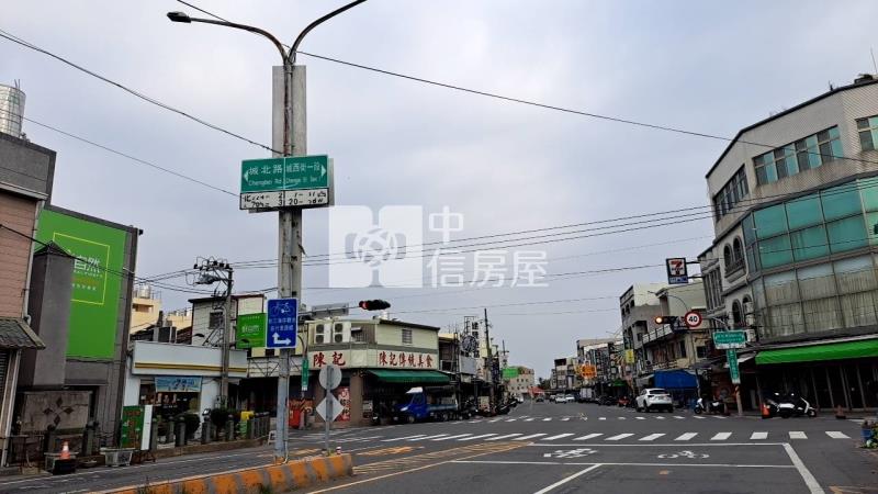 安中路六段鑫店住房屋室內格局與周邊環境