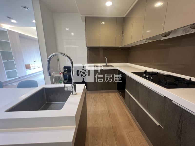惠宇原山大三房平車採光戶（專任）房屋室內格局與周邊環境