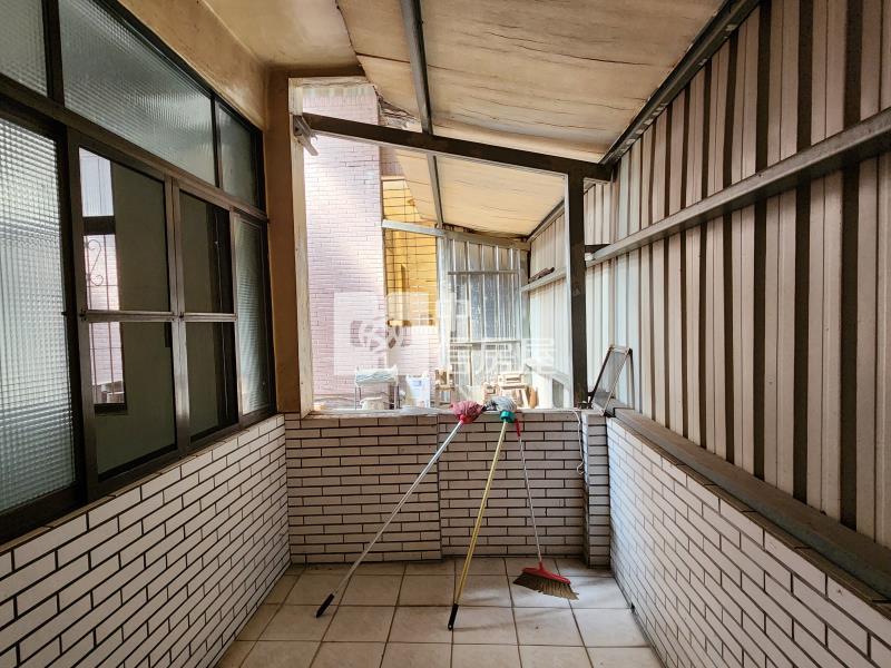 高雄房屋《大樹友隆百坪三車墅》房屋室內格局與周邊環境
