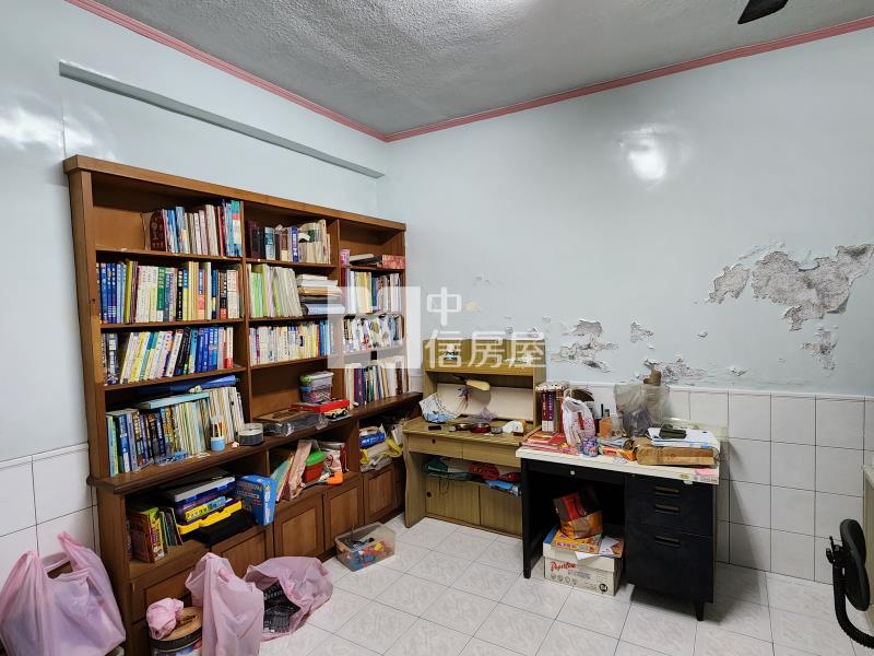 高雄房屋《大樹友隆百坪三車墅》房屋室內格局與周邊環境
