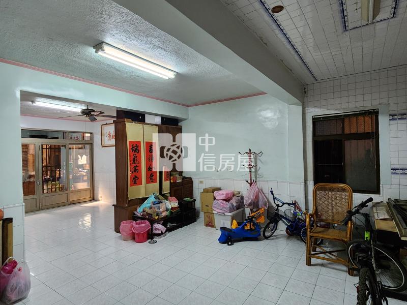 高雄房屋《大樹友隆百坪三車墅》房屋室內格局與周邊環境
