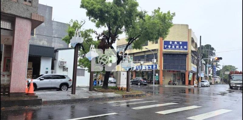 近中營國小邊間建地房屋室內格局與周邊環境