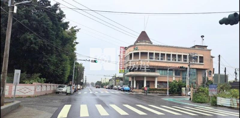 近中營國小邊間建地房屋室內格局與周邊環境