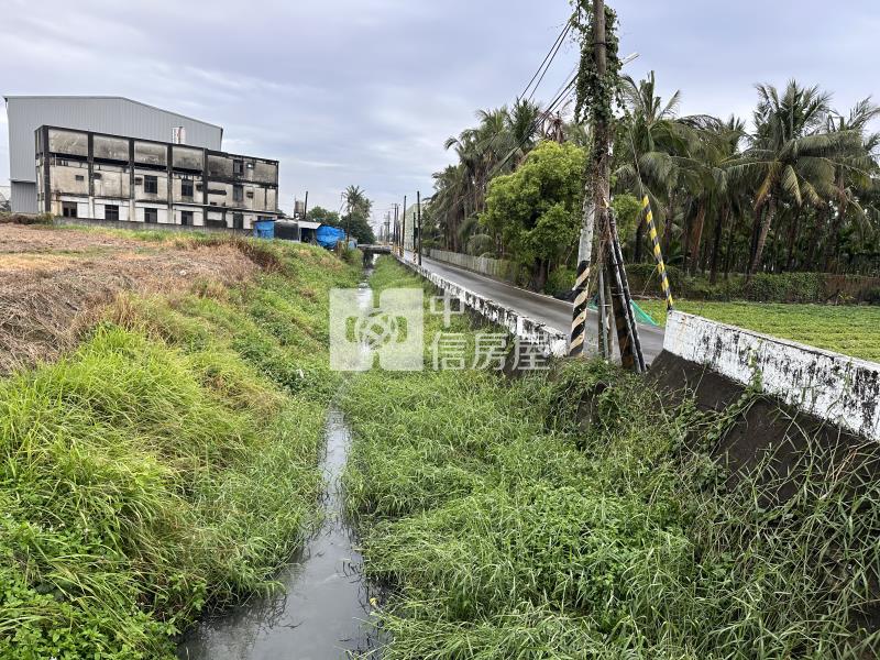屏東土地《清溪美農地》房屋室內格局與周邊環境