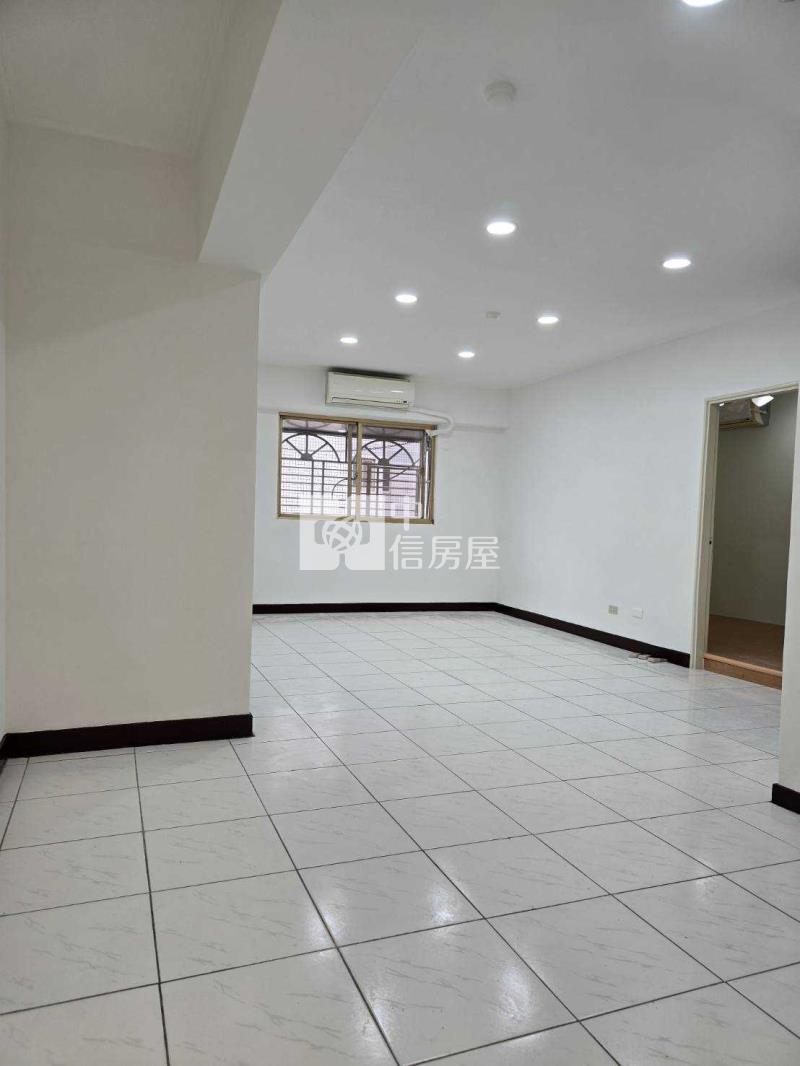 桃園慈華街電梯3房房屋室內格局與周邊環境