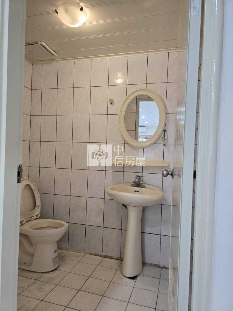 桃園慈華街電梯3房房屋室內格局與周邊環境