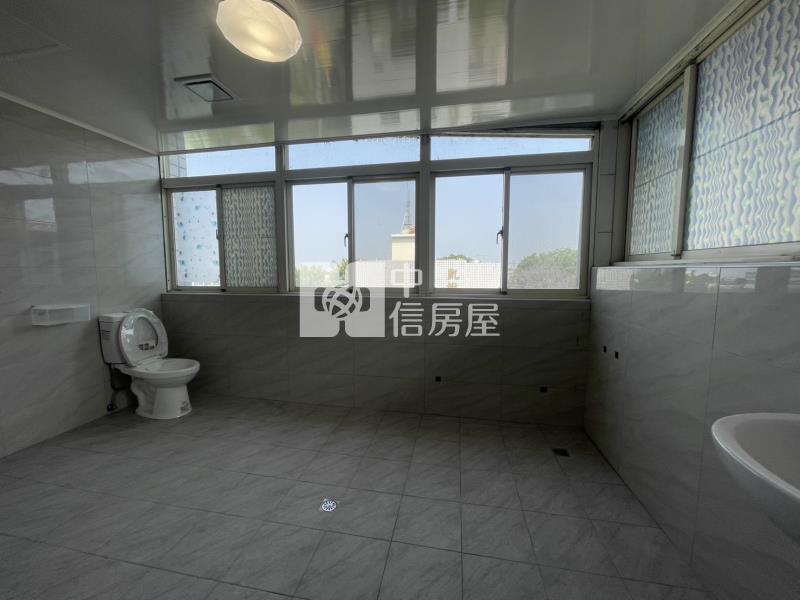 朝陽科大*邊間*大地坪美墅房屋室內格局與周邊環境