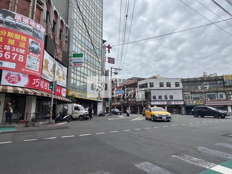 近楊梅火車站免千萬透天房屋室內格局與周邊環境