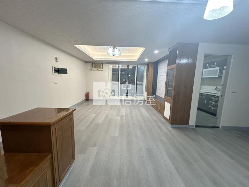 桃園東門國小超美三房公寓房屋室內格局與周邊環境
