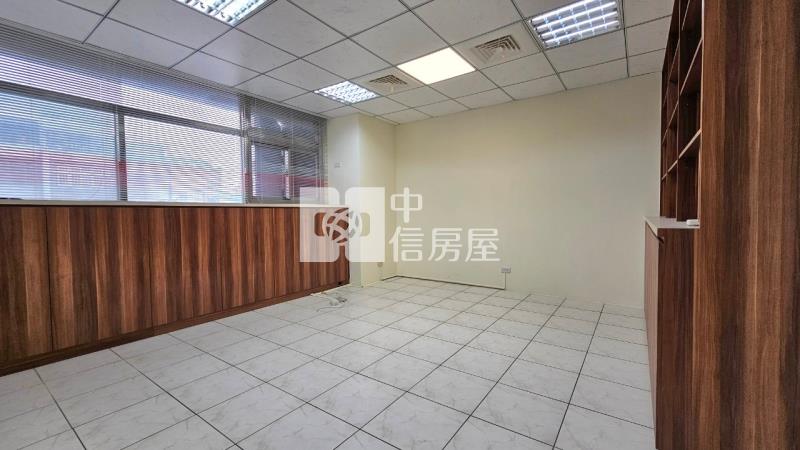 市府桃園大賞商辦露台戶房屋室內格局與周邊環境