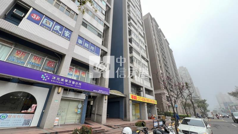 市府桃園大賞商辦露台戶房屋室內格局與周邊環境