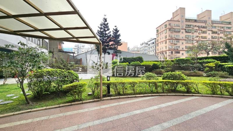 市府桃園大賞商辦露台戶房屋室內格局與周邊環境