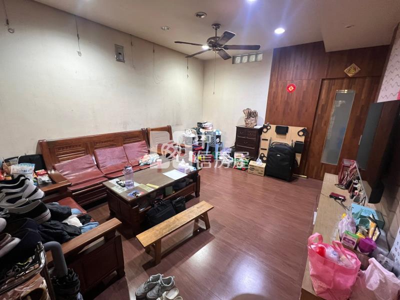 斗六學區旁孝親房車庫透天房屋室內格局與周邊環境